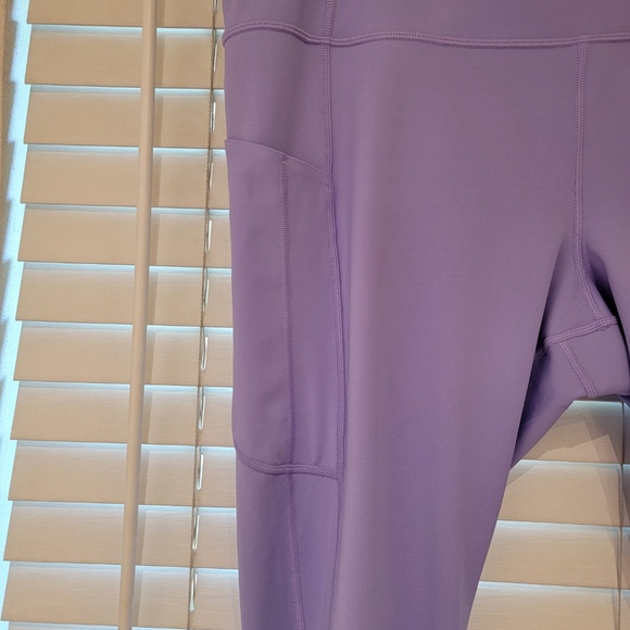 Athleta Ultimate Stash 7/8 Tight Size 2X Madeira Purple Pockets Yoga NWOT NEW - Picture 6 of 6